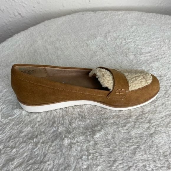 Life stride Womens slip on loafers tan faux fir brown tan size 6.5 - Picture 7 of 10